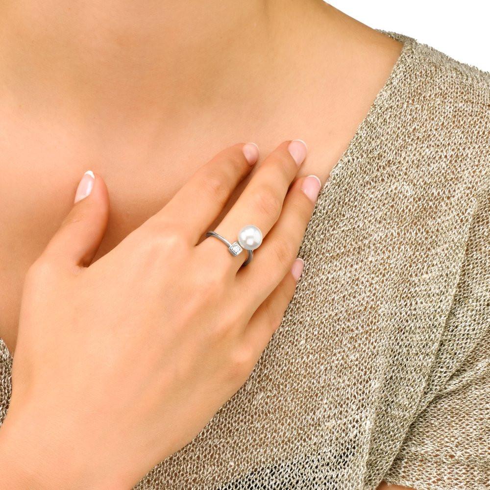 Anillo Selene