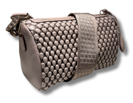 Lola